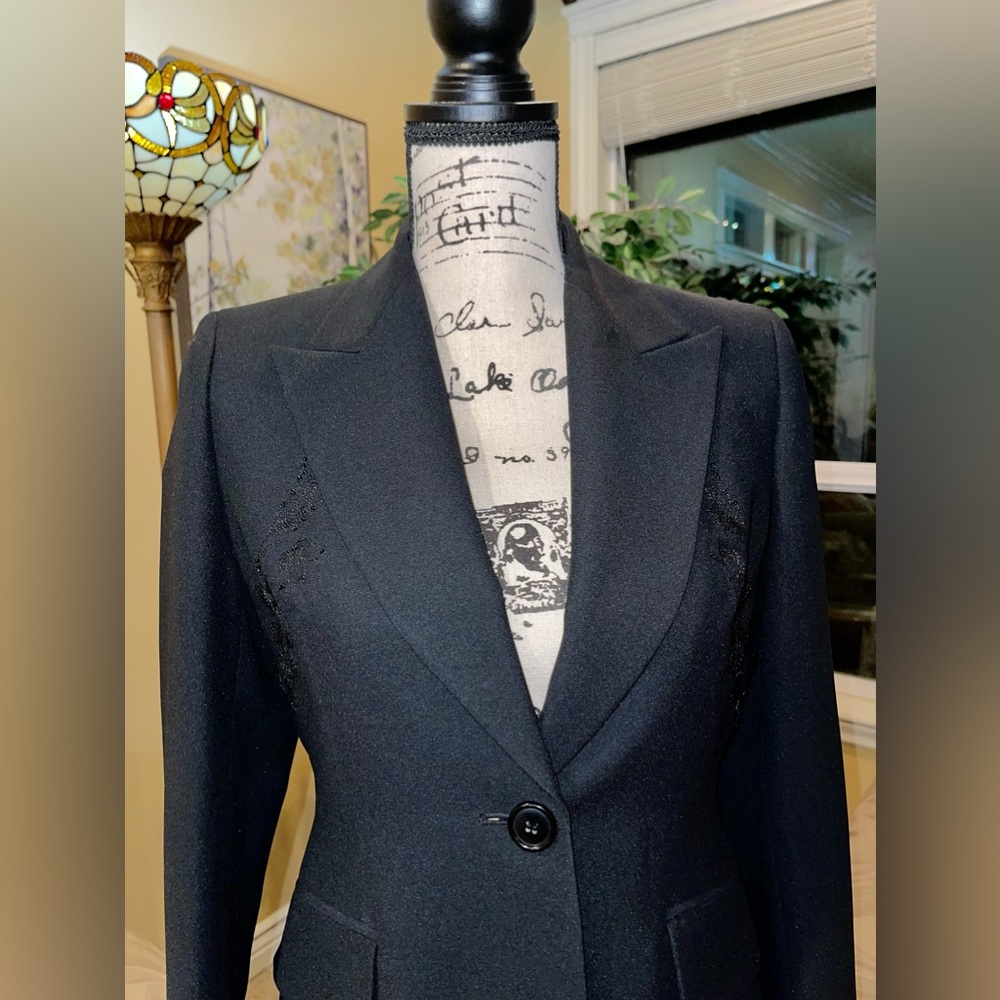 Gorgeous beaded, Suit skirt and blazer dress suit professional